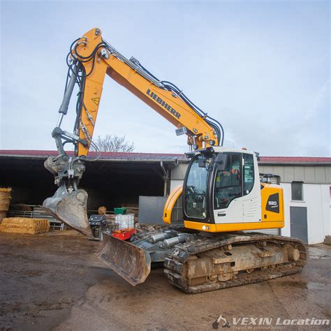 LIEBHERR R 920 Compact Litronic Vexin Location