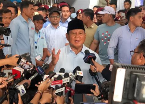 Prabowo Minta Maaf Banyak Daerah Belum Dikunjungi Hingga Buat Macet