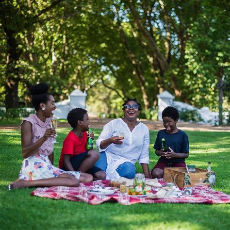 5 Affordable Picnics To Tuck Into Around Cape Town