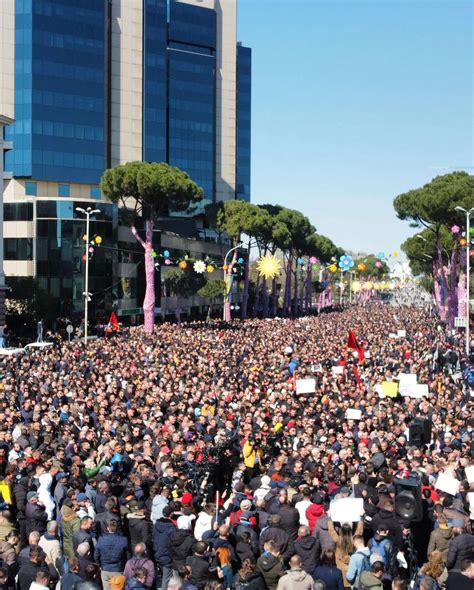 Crisis and Protests in Albania - Rosa Lux