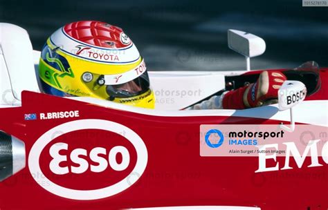 Race Winner Ryan Briscoe Aus Prema Powerteam Dallara Opel Formula