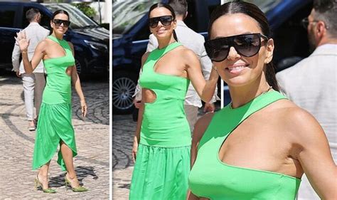 Eva Longoria 47 Goes Braless As She Stuns In Green Cut Out Dress At Cannes 2022 Celebrity