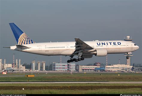 N Ua United Airlines Boeing Er Photo By Giorgio Parolini Id