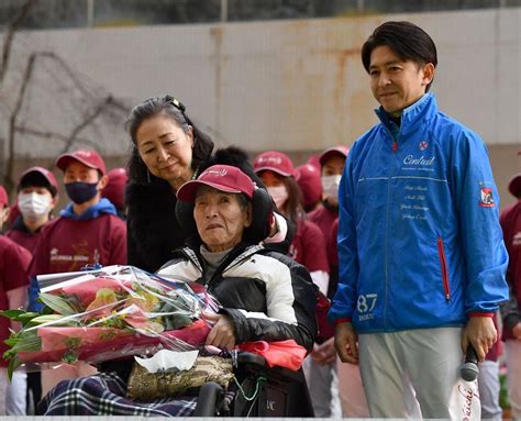 福永祐一さん「本当に幸せな騎手人生」 引退式、2636勝 [写真特集7 7] 毎日新聞