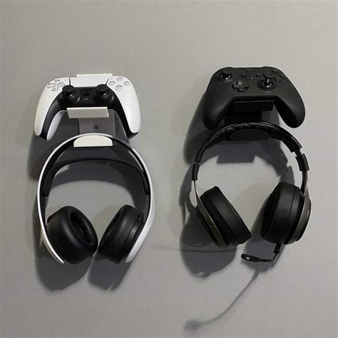 Xbox One Controller And Headset Holder Extra Support By Garybbgames Download Free Stl Model