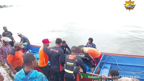 Longboat Tenggelam Di Perairan Kaimana Orang Tewas Tim Sar