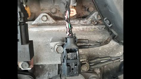 How To Replace Fuel Injector Connector