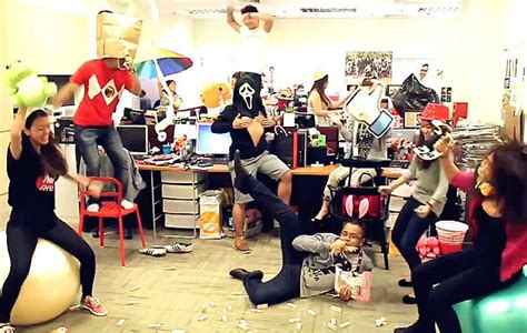 Most Popular Harlem Shake Dance Videos On Youtube Gizmolab Tech Blog