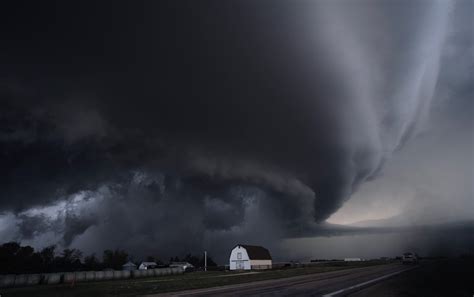 Tornadoes and climate change | Nerds Unbound