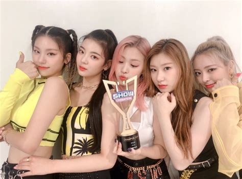 Itzy 29日にカムバック コンセプトフォトで爽やかな魅力を公開 Danmee ダンミ