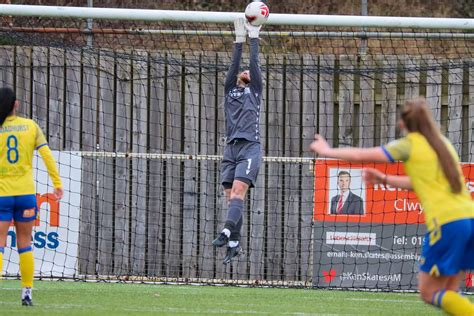 Gallery Wrexham Afc Women 1 0 Barry Town United News Wrexham Afc