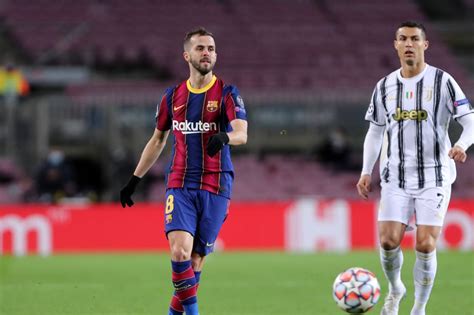 Miralem Pjanic Hofft Auf Neue Bar A Chance Unter Xavi