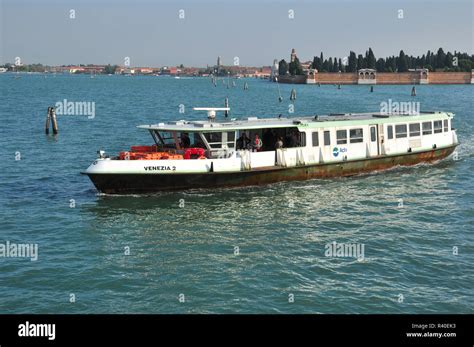 Murano venice history hi-res stock photography and images - Alamy