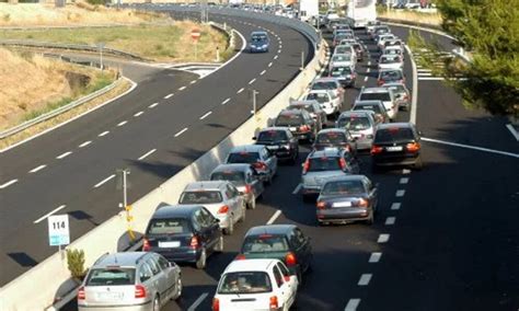 Autostrada Roma Latina Arriva L Ok Della Regione Lazio