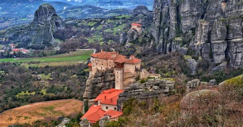 Atenas Excursi N De D As A Delfos Y Meteora Getyourguide