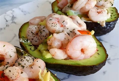 Aguacates Rellenos Colombianos Receta Fresca Y Deliciosa