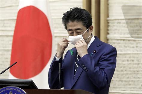 Japans Longest Serving Pm Shinzo Abe Resigns Hunt For New Pm Begins