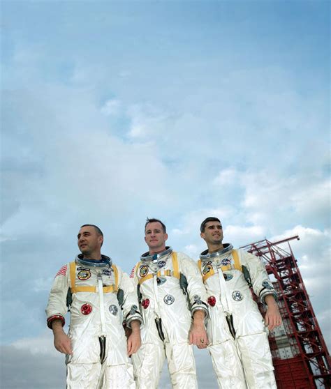 32 Astronauts, 11 Flights | Air & Space Magazine | Smithsonian Magazine