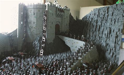 LEGO Lord of the Rings Helm's Deep 150,000 Bricks - The Toyark - News