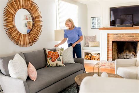 What Your Home Staging Business Needs You To Focus On Each Week