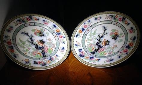 2 Assiettes Anglaises Faïence Ironstone Vesper Minton Pour Jch And M