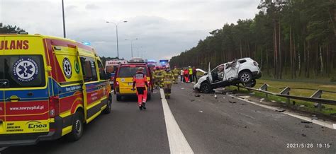 Wypadek Na A1 W Nowych Marzach Zderzenie Trzech Pojazdów Kilka Osób Rannych Zdjęcia