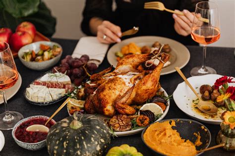 Where To Dine Out In Newport This Thanksgiving Whats Up Newp