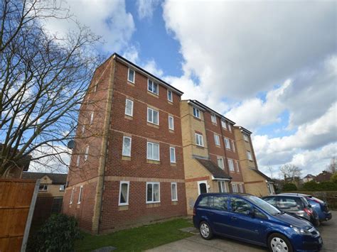 1 Bed Flat To Rent In Lundy House Himalayan Way Watford Wd18 £1 050