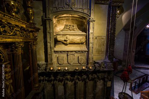 Sepulcro De Ram N Llull Con Una Estatua Yacente Convento De San