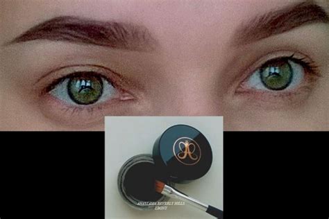 Оформление бровей с помощью помады от Anastasia Beverly Hills в оттенке ...