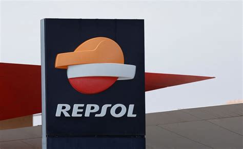 Repsol Gana Millones Hasta Septiembre Y Reduce Su Deuda En M S De