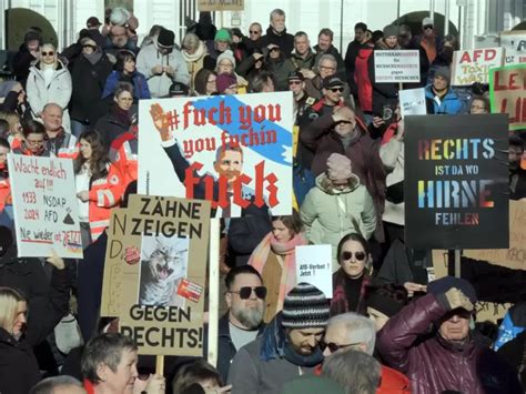 Transparente zu Demo gegen Rechts Das waren besten Sprüche