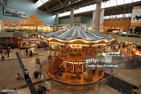 66 Westfield Santa Anita Mall Stock Photos, High-Res Pictures, and ...