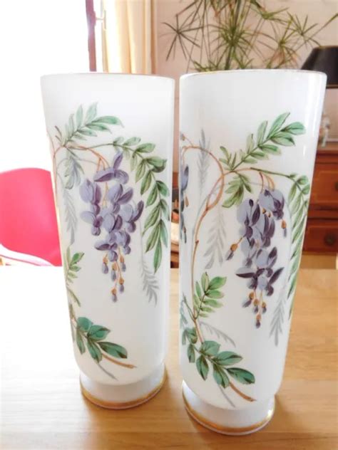 ANCIENNE PAIRE DE vases en opaline décor de glycine EUR 120 00