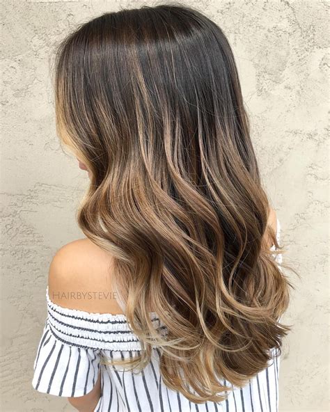 20 Estilos De Aparência Natural Morena Balayage Cor