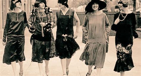 Flashback to Women’s Fashion: 1920 -1930 - Vintage Unscripted