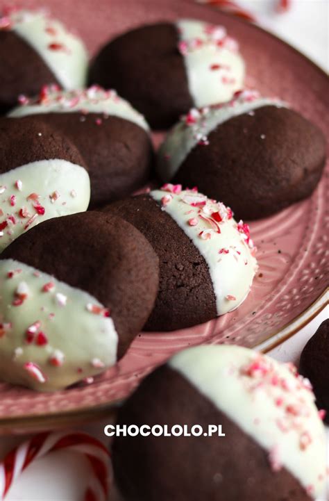 Ciasteczka Czekoladowe Nadziewane Marcepanem Chocololo Pl