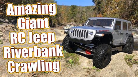 Amazing Giant RC Car Axial Racing SCX6 Jeep Rubicon Rock Crawling RC