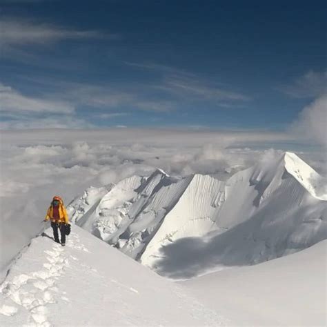 Mountain Illimani Tour Operator Trekking Y Expediciones En Bolivia