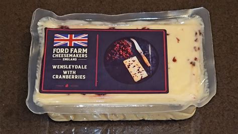 Costco Sale Item Review Ford Farm Cheesemakers England Wensleydale With