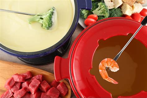 Swissmar Lucerne Juego De Fondue De Hierro Fundido De 10 Piezas Color