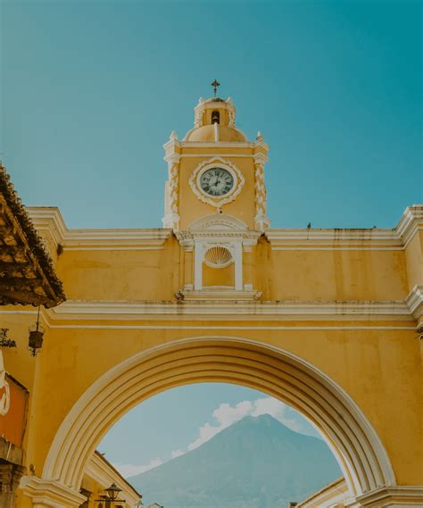 The cost of travel: can tourism taxes work? | ROADBOOK