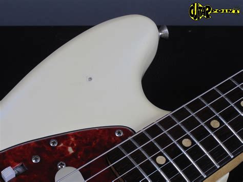 1964 Fender Mustang Olympic White Mint Guitarpoint