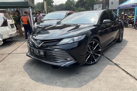 Cari Mobil Hybrid Bekas Awal 2024 Harga Mulai Rp 140 Juta