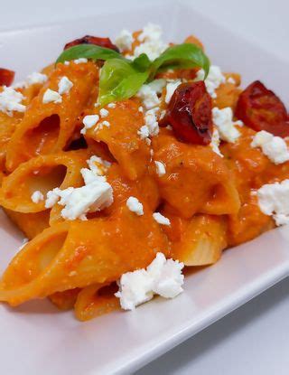 Pasta Con Crema Di Pomodori Arrosto Al Ta Cucina Fioccodisale