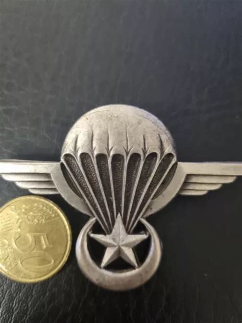 Insigne Militaire Brevet Parachutiste De La Mauritanie Drago Paris