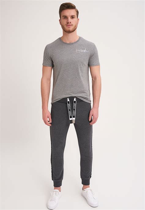 Jeremy Meeks Slim Fit Jogginghose Anthracite Anthrazit Zalando At