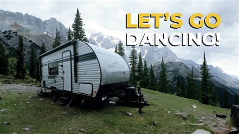 RV With A DANCE FLOOR 2024 East To West Silver Lake LE 16RBLE RV