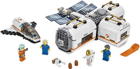 LEGO Lunar Space Station | A Mighty Girl