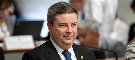 Veja E Compare O Que Candidaturas Ao Governo De Mg Falam De Lgbt Guia